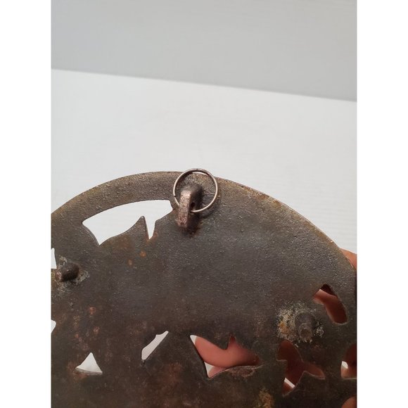 Beautiful leafs design cast copper circular round trivet.Trivet - Pot ho… - Picture 7 of 10